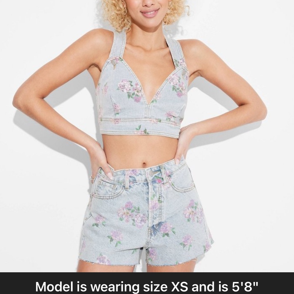Women's Cropped Denim Vest -
Light Wash Floral XS
